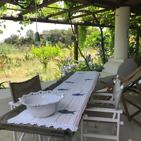 Couette-café Al Salvatore Di Lipari (Isola Lipari)